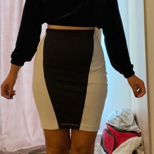 Black and white medium length skirt